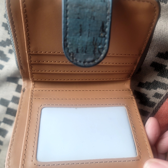 Colorful Patterned Wallet - Picture 3 of 4